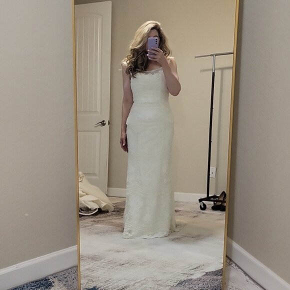 Private Collection Wedding Dress Ivory Beaded Small Train Sparkle & Shine SZ 12 - Picture 1 of 11